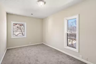 1083 Beech St, Saint Paul, MN 55106 - Photo 19