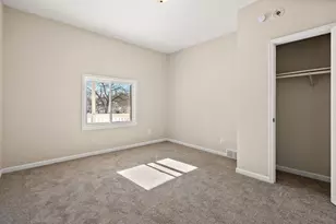 1083 Beech St, Saint Paul, MN 55106 - Photo 31