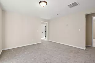 1083 Beech St, Saint Paul, MN 55106 - Photo 15