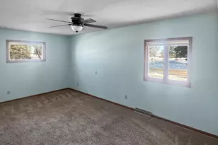 413 N 1st Ave W, Truman, MN 56088 - Photo 15