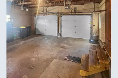 413 N 1st Avenue W, Truman, MN 56088 - Photo 31