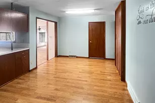 413 N 1st Ave W, Truman, MN 56088 - Photo 11