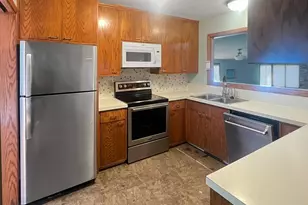 413 N 1st Ave W, Truman, MN 56088 - Photo 13