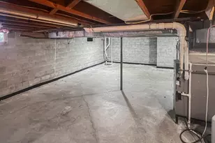 413 N 1st Ave W, Truman, MN 56088 - Photo 33