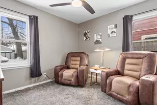 4936 Fremont Ave N, Minneapolis, MN 55430 - Photo 15