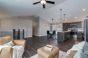 108 Ella Ct, Mankato, MN 56001 - Photo 9