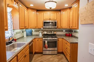 226 S Linton St, Blue Earth, MN 56013 - Photo 13