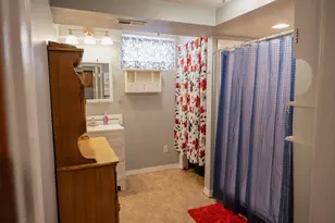 226 S Linton St, Blue Earth, MN 56013 - Photo 37