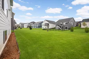 10732 39th St N, Lake Elmo, MN 55042 - Photo 37