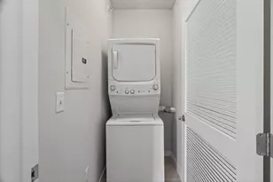 619 8th Street SE, Minneapolis, MN 55414 - Photo 25