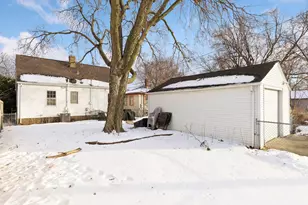 3833 Noble Ave N, Robbinsdale, MN 55422 - Photo 25