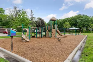 3833 Noble Ave N, Robbinsdale, MN 55422 - Photo 49