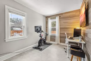 6828 Corvallis Ave N, Crystal, MN 55428 - Photo 11