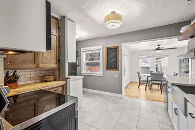 6828 Corvallis Avenue N, Crystal, MN 55428 - Photo 9