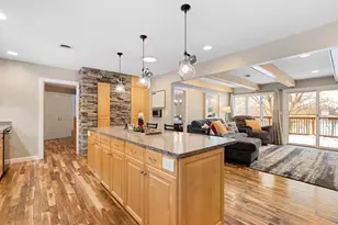 701 4th St SW, Austin, MN 55912 - Photo 11