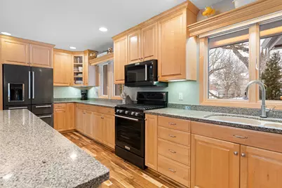 701 4th Street SW, Austin, MN 55912 - Photo 13