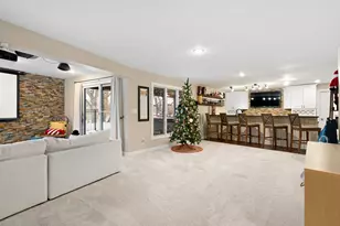 701 4th St SW, Austin, MN 55912 - Photo 33