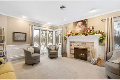 701 4th Street SW, Austin, MN 55912 - Photo 17