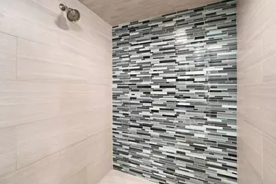 701 4th Street SW, Austin, MN 55912 - Photo 43