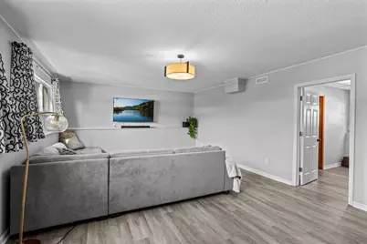 4017 Shamrock Drive NE, Saint Paul, MN 55421 - Photo 27