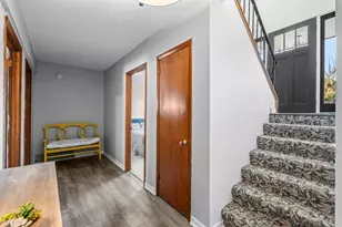 4017 Shamrock Dr NE, Saint Paul, MN 55421 - Photo 25