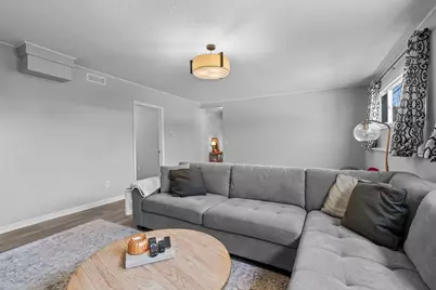 4017 Shamrock Drive NE, Saint Paul, MN 55421 - Photo 29