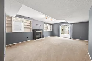 4993 Credit River Dr, Savage, MN 55378 - Photo 17