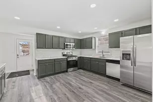 438 N Washington St, Saint Croix Falls, WI 54024 - Photo 7