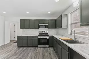 438 N Washington St, Saint Croix Falls, WI 54024 - Photo 9