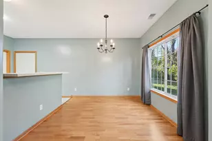 7343 Derby Ln, Shakopee, MN 55379 - Photo 15