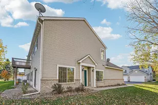 7343 Derby Ln, Shakopee, MN 55379 - Photo 29