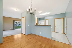 7343 Derby Ln, Shakopee, MN 55379 - Photo 17