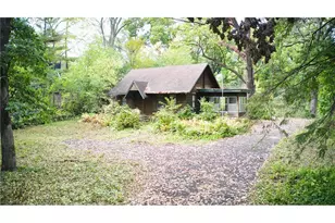 11300 Park Ridge Dr W, Hopkins, MN 55305 - Photo 7