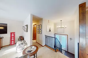 2025 Edgewood Dr, Owatonna, MN 55060 - Photo 7