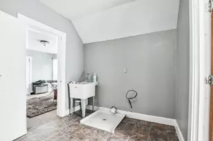 400 Blair Ave, Saint Paul, MN 55103 - Photo 23