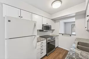 4757 Spring Cir, Minnetonka, MN 55345 - Photo 7