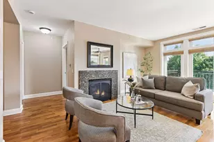 1060 Grand Ave, Saint Paul, MN 55105 - Photo 9