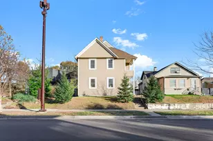 747 Buchanan St NE, Minneapolis, MN 55413 - Photo 3