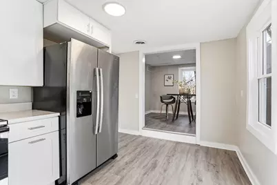 747 Buchanan Street NE, Minneapolis, MN 55413 - Photo 11