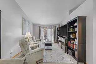 1043 Honeysuckle Ln SE, Cambridge, MN 55008 - Photo 3