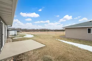 406 Tee Box Ln NE, Stewartville, MN 55976 - Photo 19