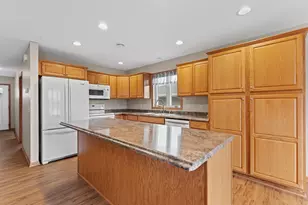 406 Tee Box Ln NE, Stewartville, MN 55976 - Photo 5