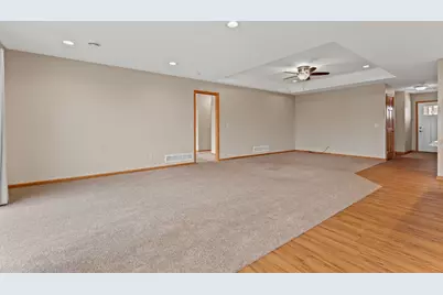 406 Tee Box Lane NE, Stewartville, MN 55976 - Photo 7