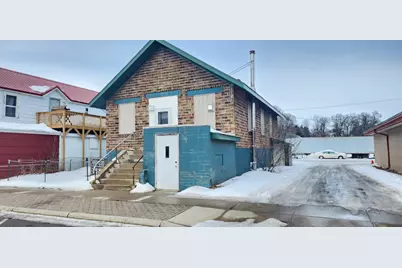 105 Main Street W, Eagle Bend, MN 56446 - Photo 3