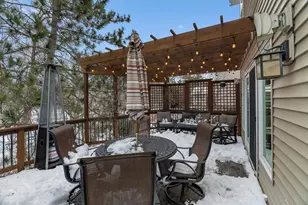 695 Rosa Ct, Eagan, MN 55123 - Photo 15