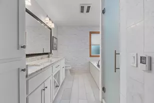 695 Rosa Ct, Eagan, MN 55123 - Photo 29