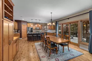 695 Rosa Ct, Eagan, MN 55123 - Photo 13