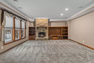 695 Rosa Ct, Eagan, MN 55123 - Photo 45