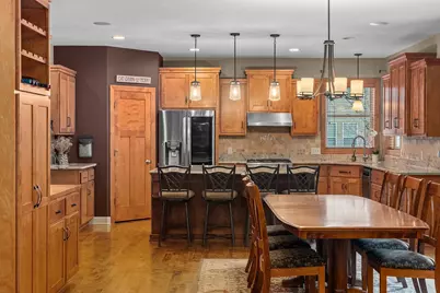 695 Rosa Court, Eagan, MN 55123 - Photo 11