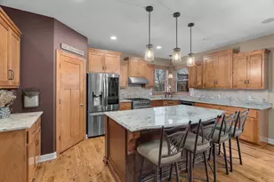 695 Rosa Ct, Eagan, MN 55123 - Photo 17